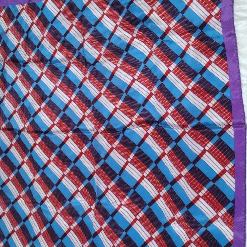 Red white blue Anne Klein for The Vera Companies silk vintage scarf